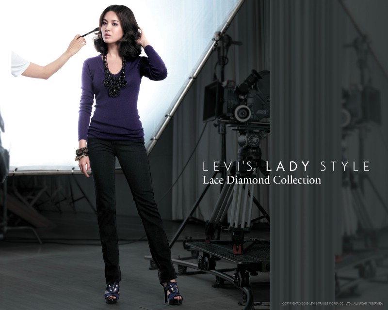 2009 LEVI Lady Style 女性时装 壁纸10壁纸 2009 LEVI壁纸 2009 LEVI图片 2009 LEVI素材 广告壁纸 广告图库 广告图片素材桌面壁纸