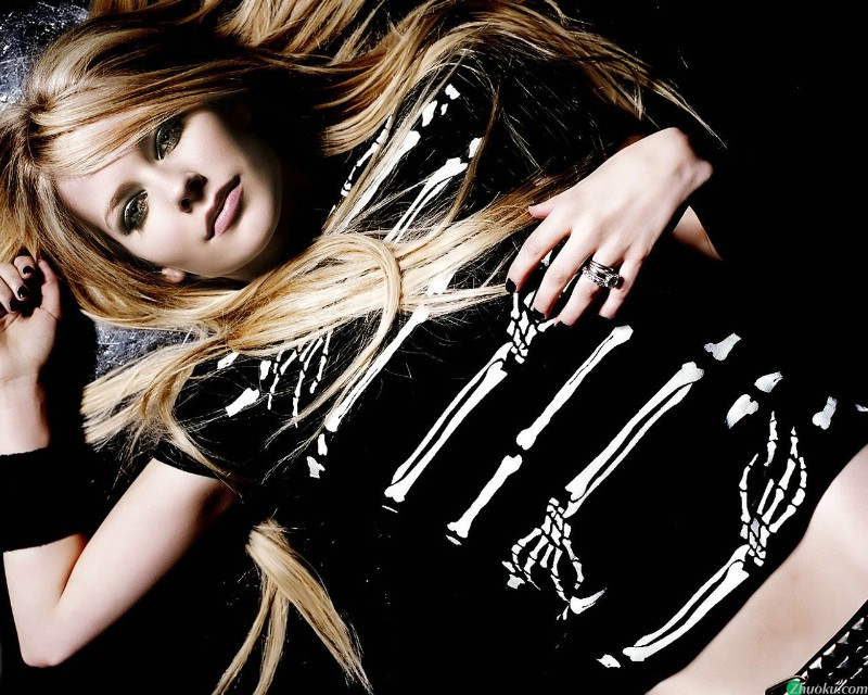 艾薇儿 Avril Lavigne 壁纸98壁纸 艾薇儿 Avril Lavigne壁纸 艾薇儿 Avril Lavigne图片 艾薇儿 Avril Lavigne素材 明星壁纸 明星图库 明星图片素材桌面壁纸
